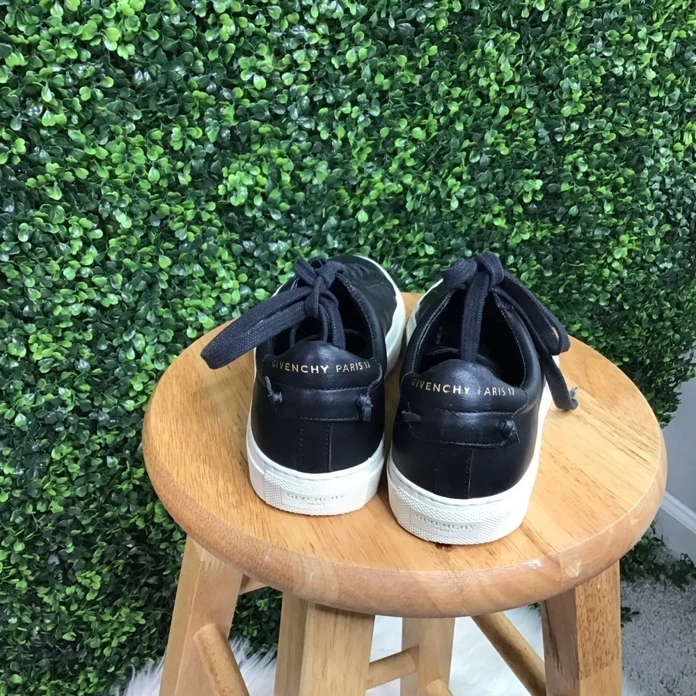 Givenchy‎ leather sneakers